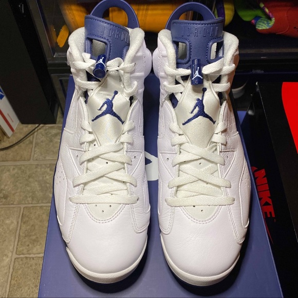 Air Jordan 6 Midnight Navy New Release 5/11/22 - Picture 2 of 6